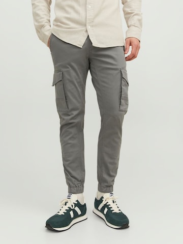 JACK & JONES Tapered Cargo trousers 'Paul Flake' in Grey: front