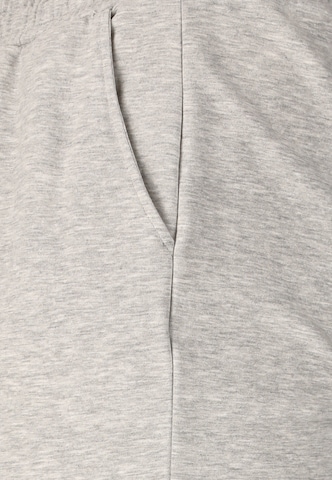 Q by Endurance Loosefit Sportbroek in Grijs