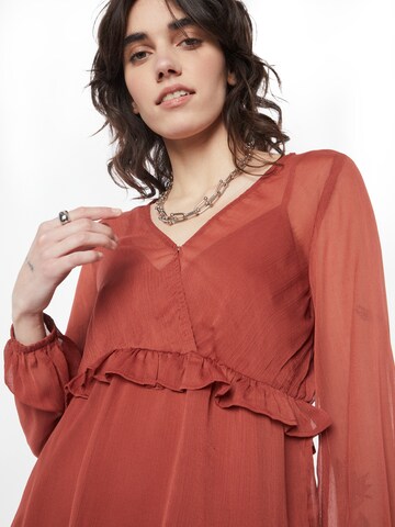 ABOUT YOU Blouse 'Kiara' in Rood