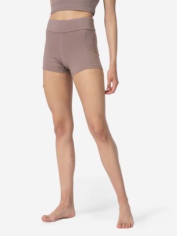 Skinny Pantalon de sport 4F en marron : devant