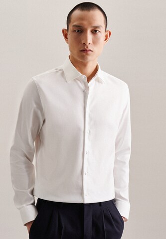 SEIDENSTICKER Slim fit Business shirt in Beige: front