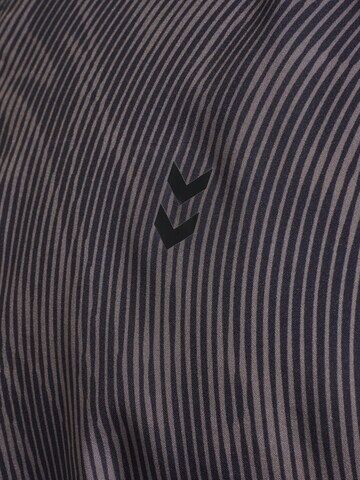 Hummel Udendørsjakke i grå