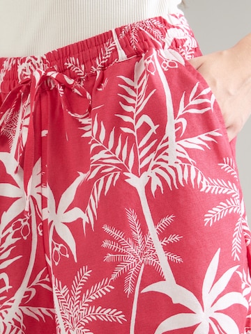 ONLY Regular Trousers 'ONLJAKIRI' in White