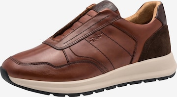 Baskets basses Tamaris en marron : devant