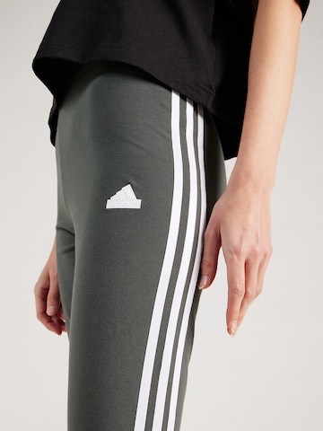 ADIDAS SPORTSWEAR - Skinny Calças de desporto em cinzento