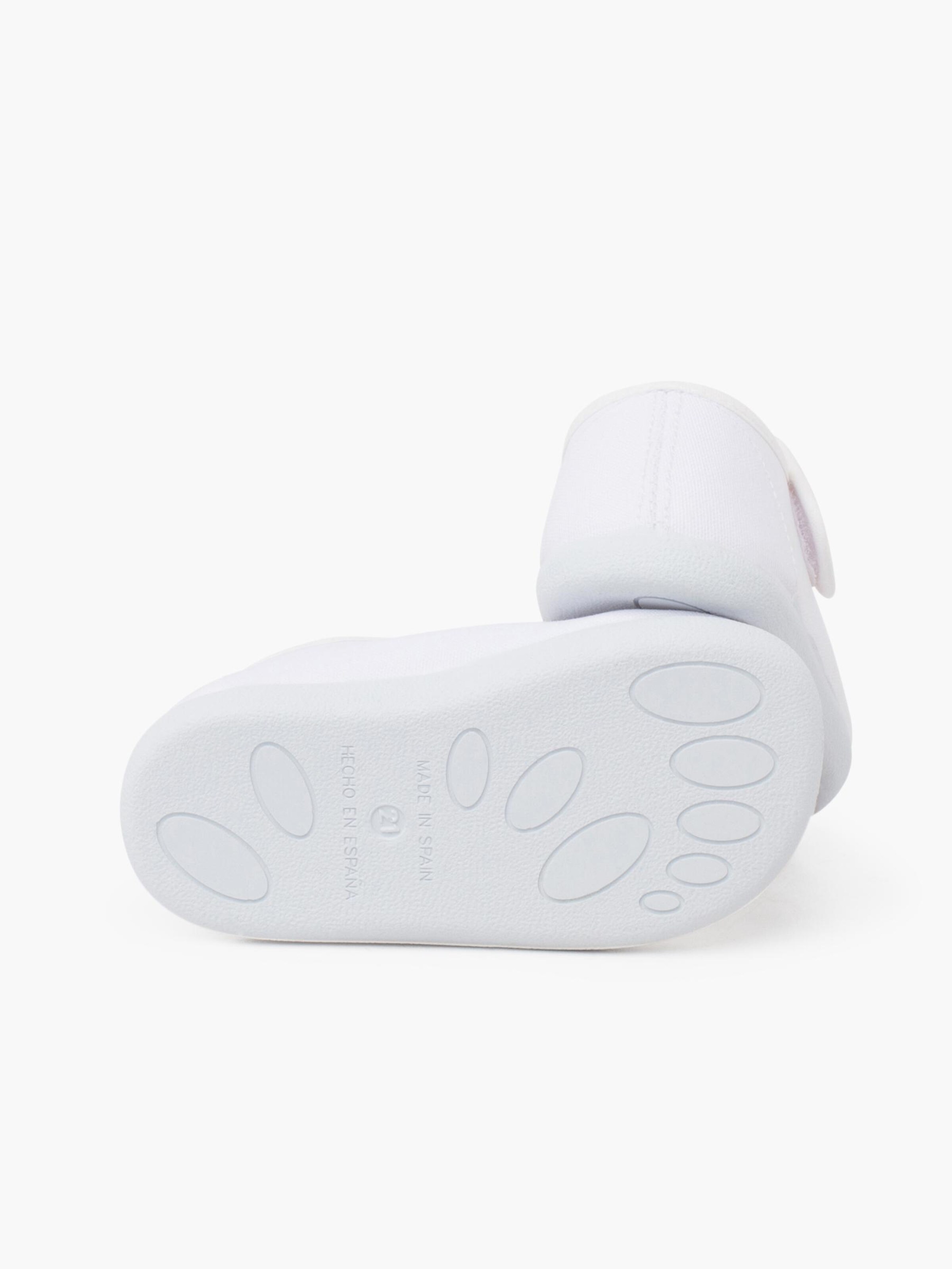 Pisamonas Ballet Flats in White