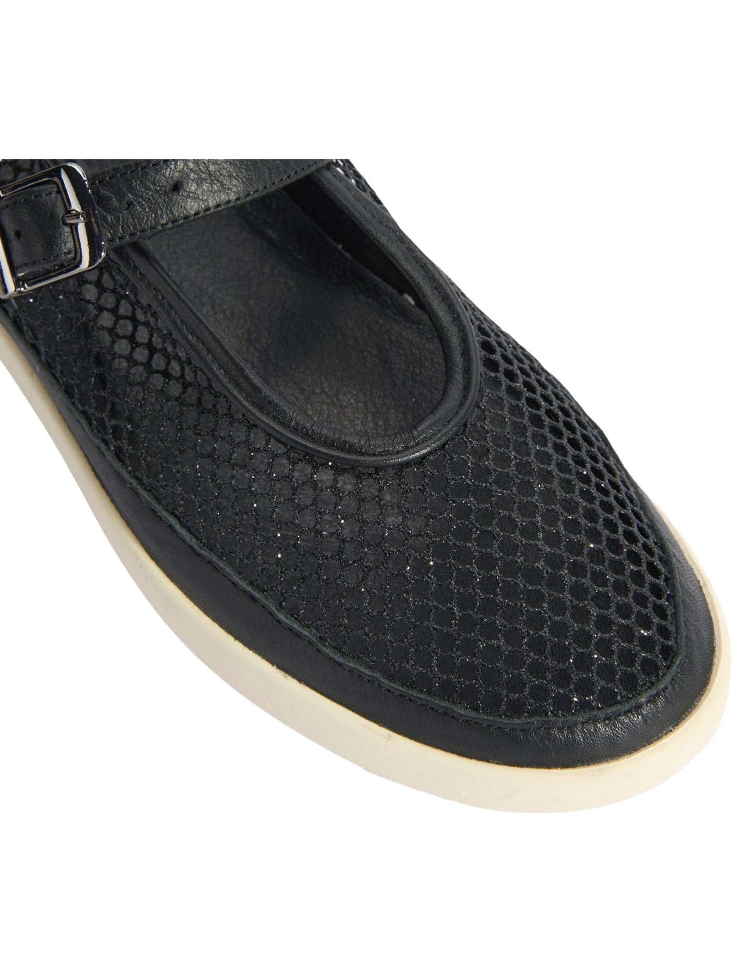 Desa - Zapatillas 'Slip-Ons' en negro