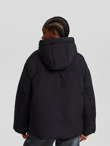 Bershka Jacke in Schwarz