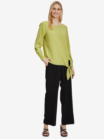 Betty Barclay Blouse in Green