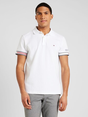 T-Shirt TOMMY HILFIGER en blanc : devant