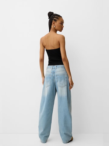 Bershka Vyšívaný top - Čierna