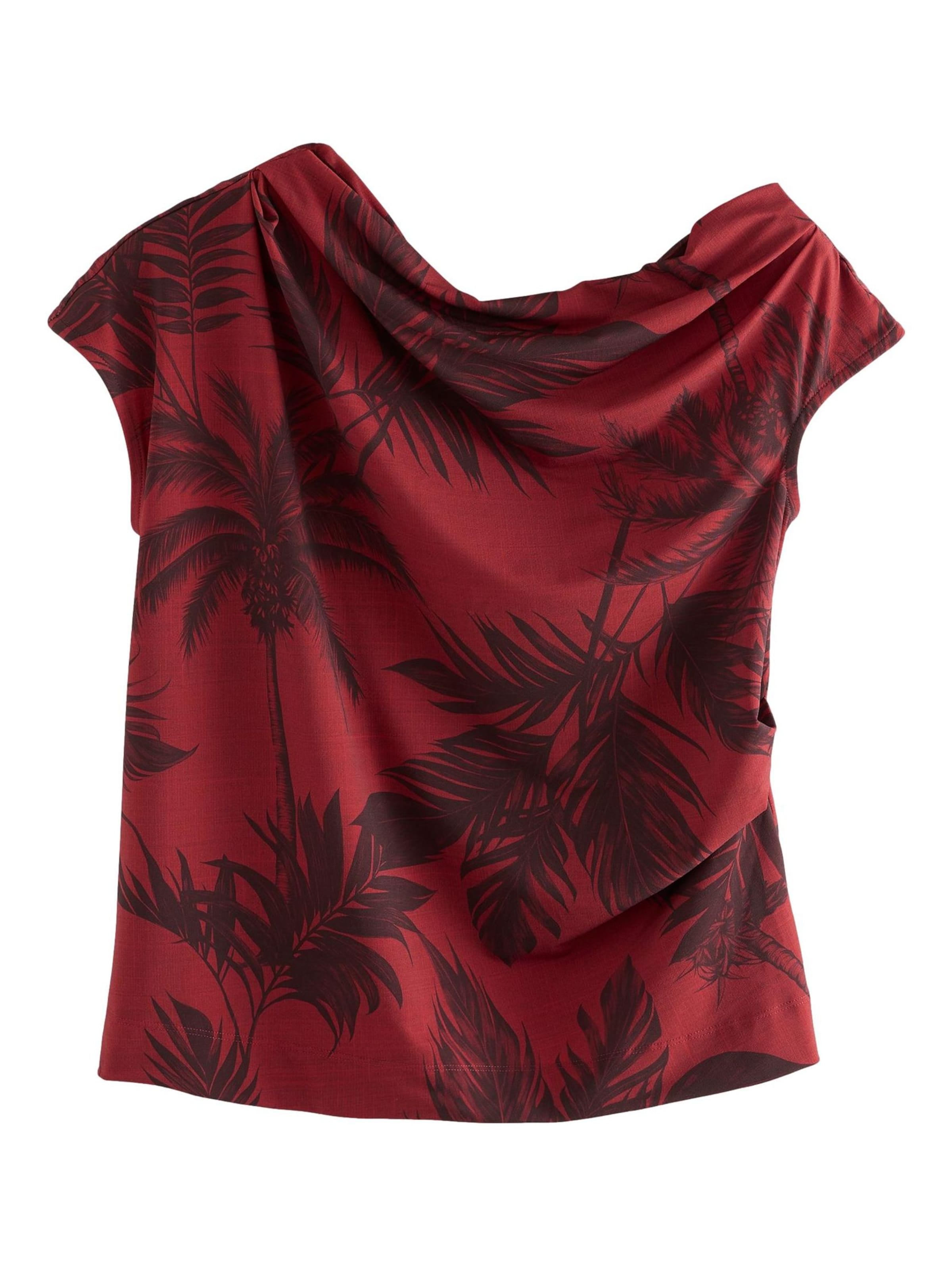 Next Pluus, värv punane: eest vaates