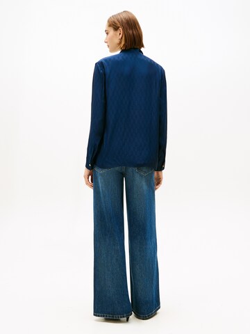 TOMMY HILFIGER - Blusa en azul: atrás