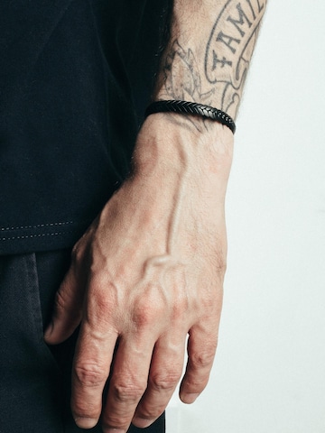 Akitsune Bracelet 'Laurea Laurel' in Black