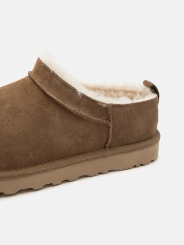 bronzas UGG Klasiski zābaki 'Classic'