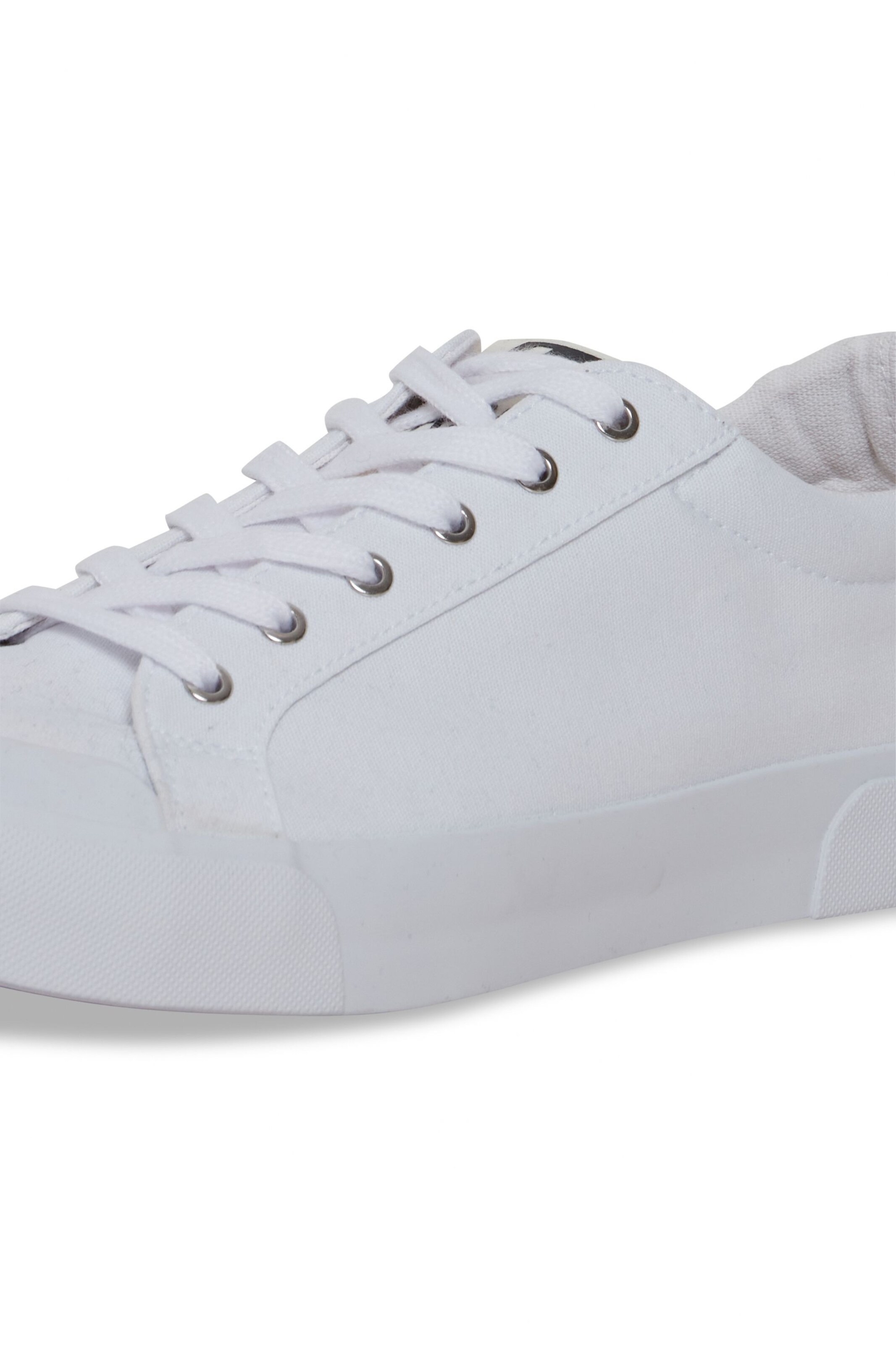BLEND Platform trainers in White