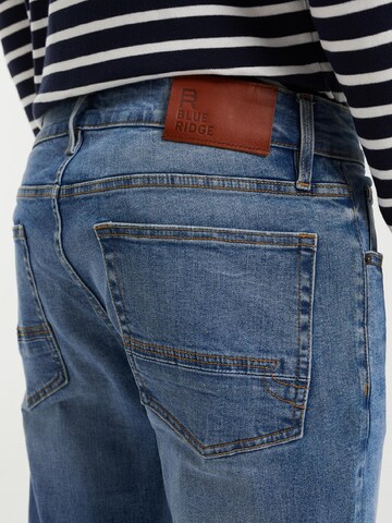 Slimfit Jeans di WE Fashion in blu