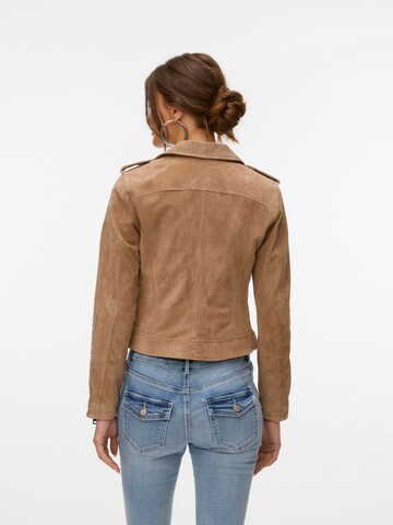 VERO MODA Overgangsjakke 'VMRoycealice' i brun