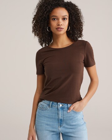 WE Fashion Μπλουζάκι σε καφέ: μπροστά