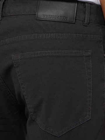 Trussardi Skinny Broek in Grijs