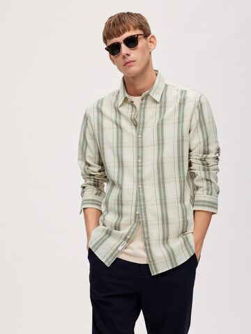 SELECTED HOMME - Regular Fit Camisa 'Dores' em cinzento