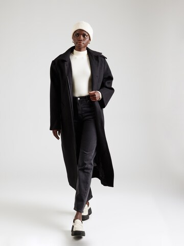 & Other Stories Loosefit Jeans in Zwart