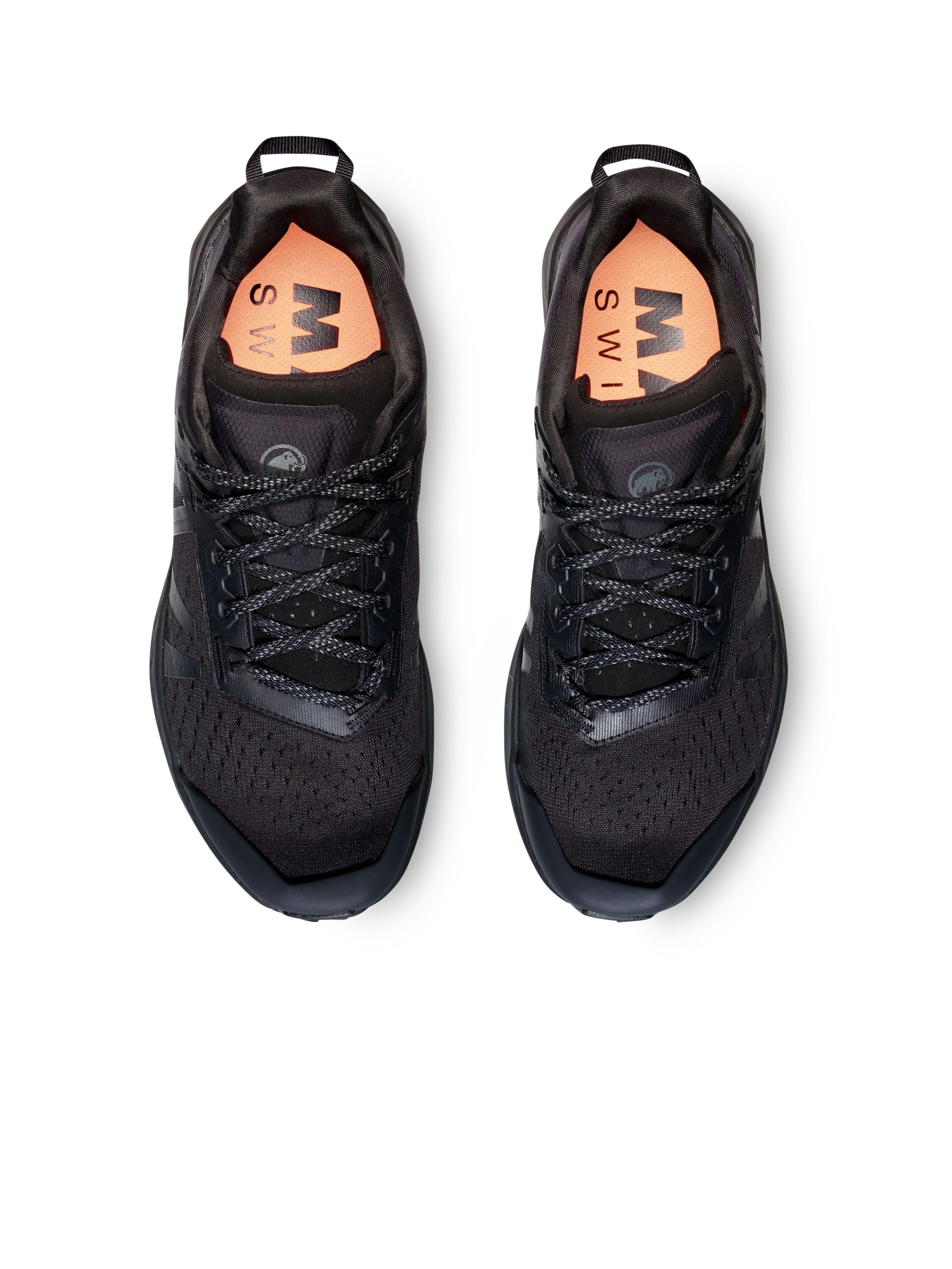 MAMMUT Flats in Black