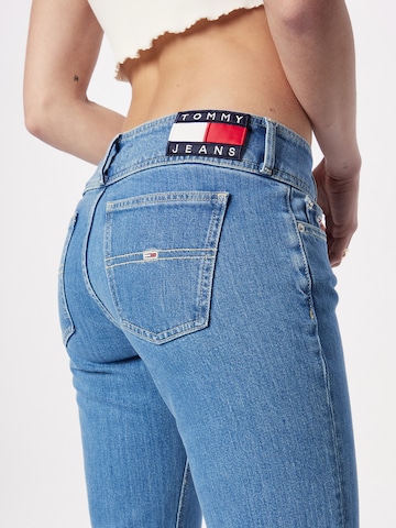 Flared Jeans 'Sophie' di Tommy Jeans in blu