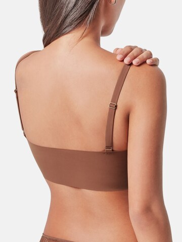 Reggiseno di Gisela in marrone: dietro