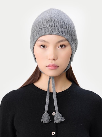 GOBI Cashmere Hatt 'Ultimate Warmth Knit Tie Hat' i grå: framsida