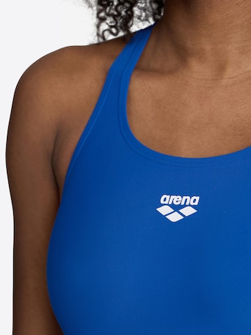 ARENABustier Sportski kupaći kostim 'DYNAMO' - plava boja