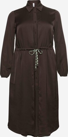 SHEEGO Shirt Dress in Brown: front