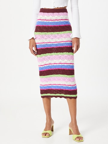 Monki Skirt in Pink: front