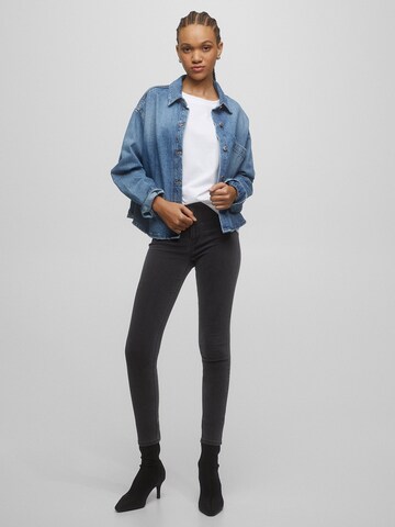 Pull&Bear Skinny Jeans in Grijs