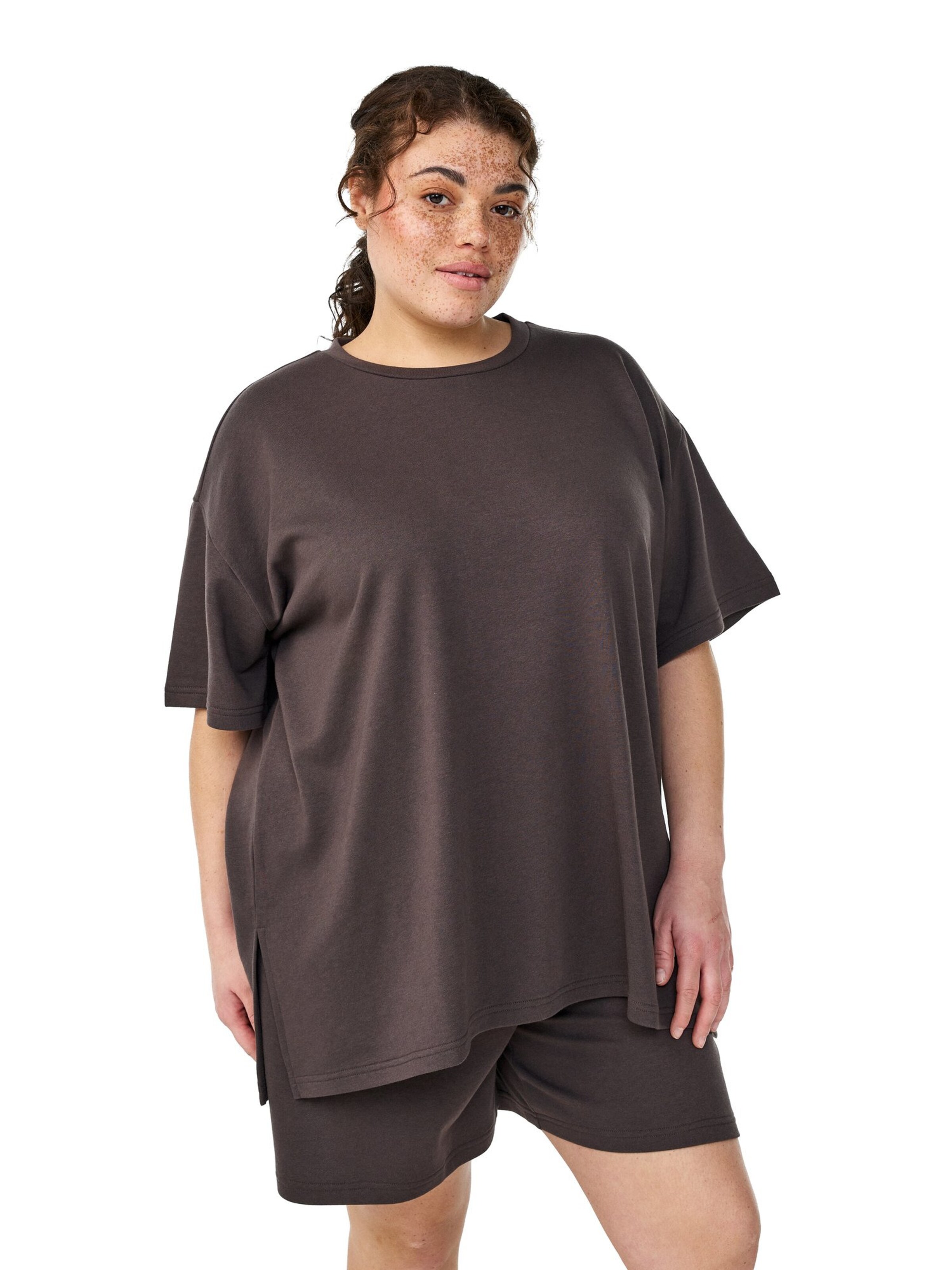 Zizzi Oversize póló 'Mlavna' - barna