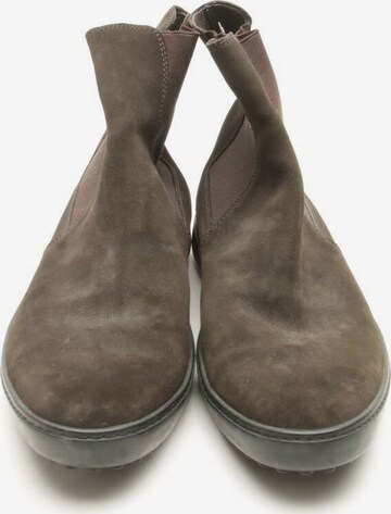 Tod's Anke & Mid-Calf Boots in 44,5 in Brown
