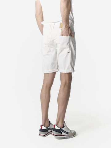 KOROSHI Regular Shorts in Weiß