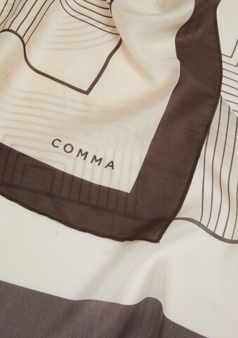 COMMA Shawl in Beige