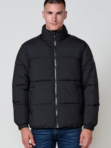 Veste d’hiver KOROSHI en noir : devant