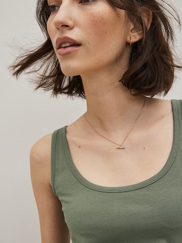 Next - Top en verde