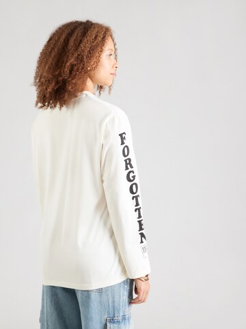 Tricou 'Jerry' de la MADS NORGAARD COPENHAGEN pe alb