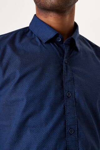 GARCIA Regular Fit Hemd in Blau