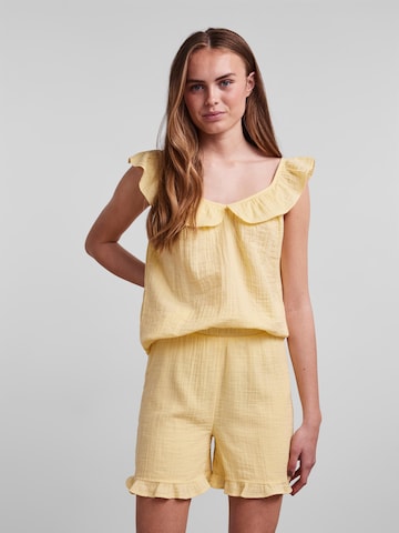 PIECES Top 'LELOU' in Yellow: front