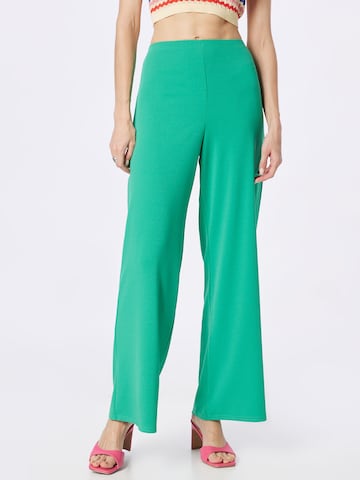 SISTERS POINT Wide leg Broek 'GLUT' in Groen: voorkant