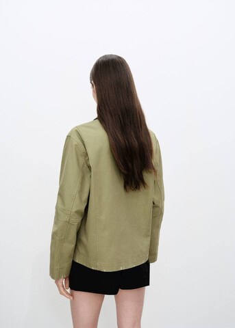 MANGO Jacke in Grün