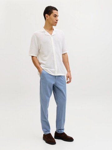 Coupe slim Pantalon chino 'JJIMarco JJBowie' JACK & JONES en bleu