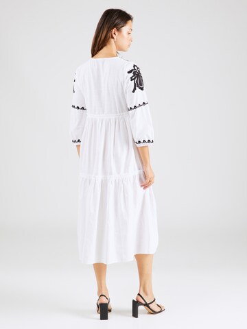 Marks & Spencer Sukienka w kolorze biały