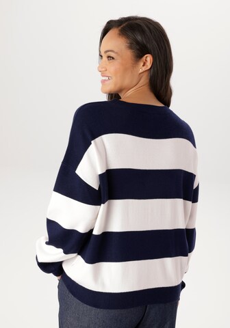Aniston Pullover in Blau