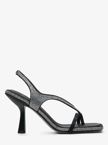 Sandalo '2238-11' di Estro in nero: frontale