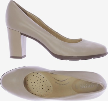 GEOX High Heels & Pumps in 39 in White: front